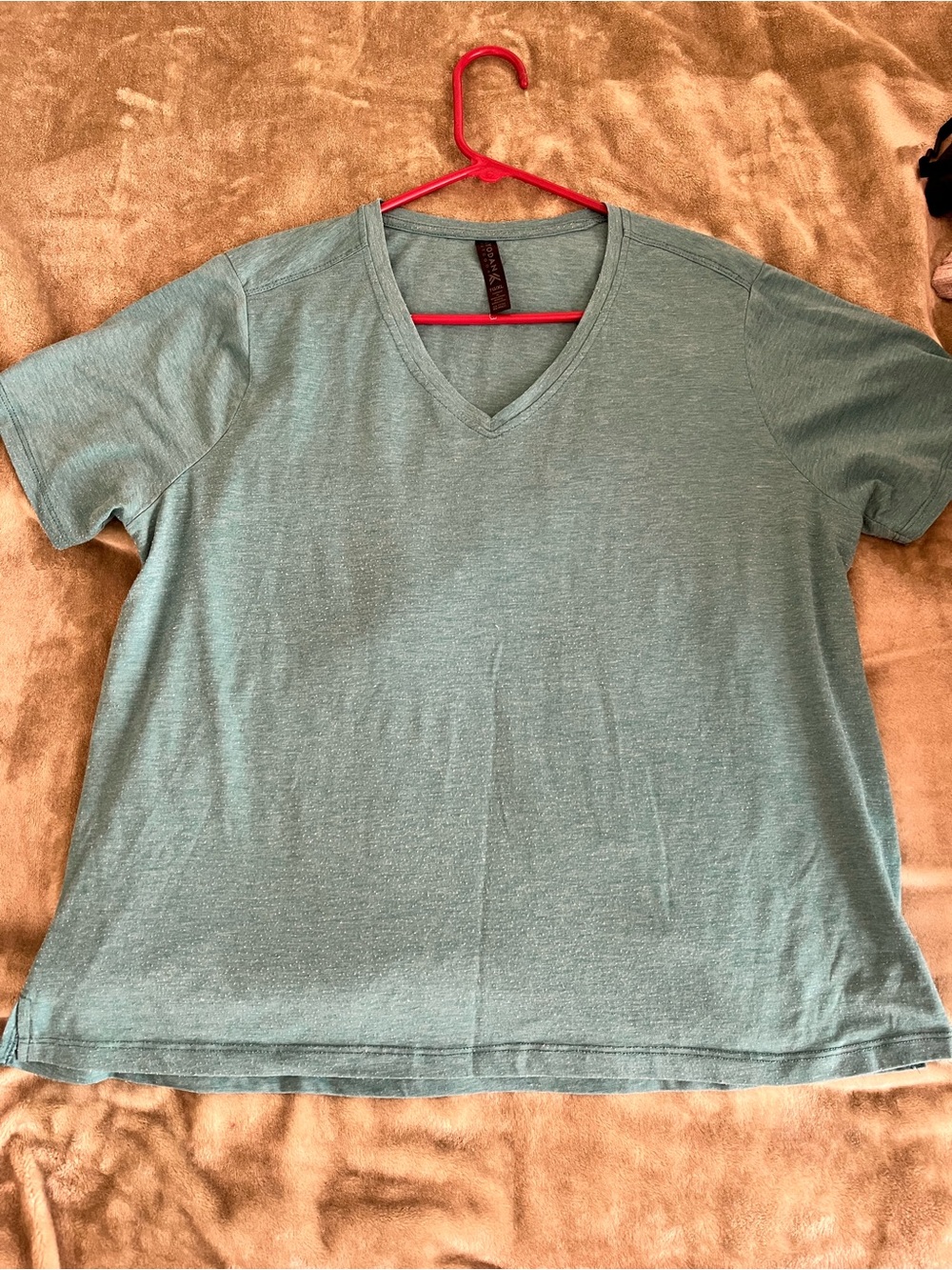 Kyodan V-Neck Tee in Seafoam Green